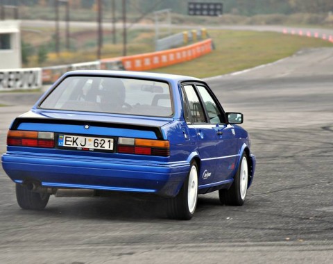 Audi 80 quattroTEAM car